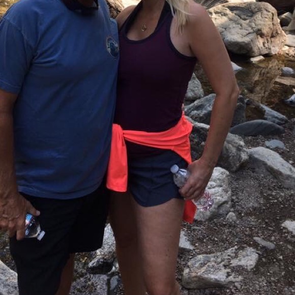 Lululemon Tank - Picture 2 of 5